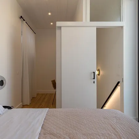 1924 Gemini House Jacuzzi, Garden, Rooftop *