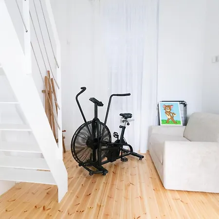 Hébergement de vacances 1924 Gemini House Jacuzzi, Garden, Rooftop *