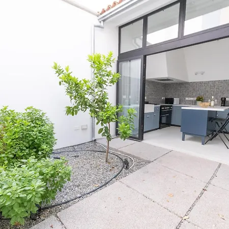1924 Gemini House Jacuzzi, Garden, Rooftop * Nicosia