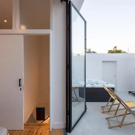 Vakantiehuis 1924 Gemini House Jacuzzi, Garden, Rooftop Nicosia